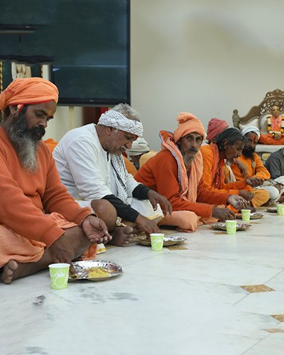 Sadhu Sewa at Barsana